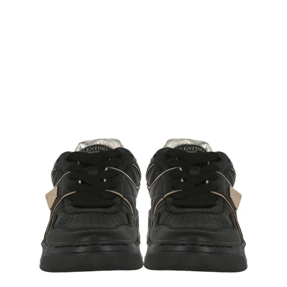 Valentino One Stud Low-Top Leather Sneaker Black Womens - Picture 5 of 6